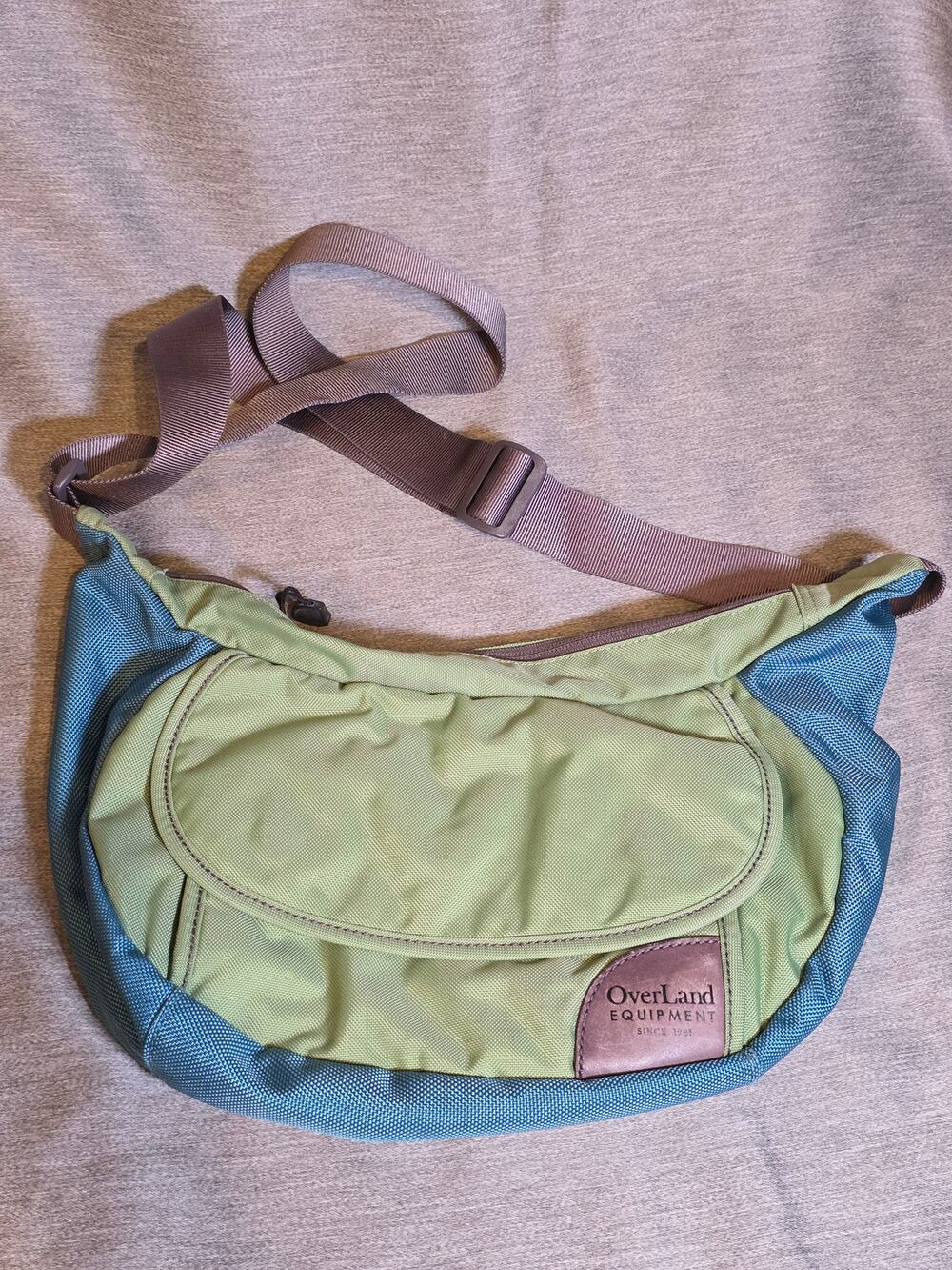 Overland Equipment Bag Purse Crossbody Shoulder Blue Green Gray